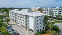 Calini Beach Club by Coolvacay - Condos