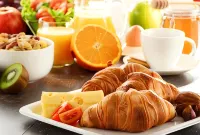 Hilton Garden Inn Jiuzhaigou - 朝食