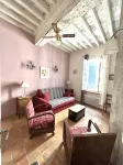 Maison au Coeur du Village, Pleine de Charme - 2-Star