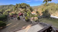 Otima localização,para sentir o verdadeiro clima de Monte verde, chale familia. - Homestays