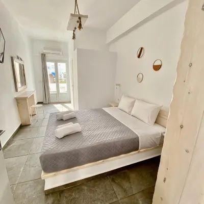 Villa Markos Отели рядом с достопримечательностью «Пляж Перисса»