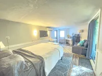 Cozy Oceanside Suite in Frisco!