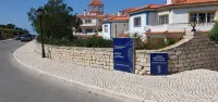 Apartment With Shared Pool, landscaped gardens, Wi-fi