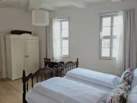 Erholung mit Hof-idylle & Kamin im Einmaligen Denkmal von 1477, 120qm, Parkpl - 4-Star