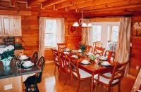Cabin*3 Master Bedrooms*Hot Tub*WiFi*Game Room*Book For Now Spring & Summer