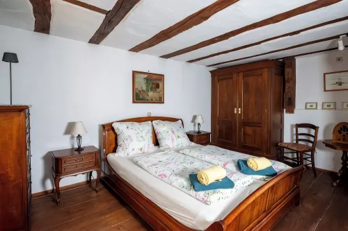Comfortable Italian country style holiday home - balcony