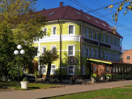 Chaika Hotel --> Chaika飯店 - 酒吧