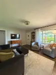 The Garden Hideaway! East Medford, close to hospital, shopping and restaurants. - 3-Star