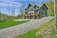 Stunning Bugle Hollow Lodge