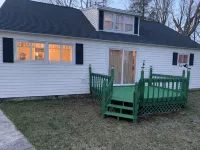 Trout Lake-Summer/Fall/Winter- UP near Mackinaw City/Beautiful Landmarks - Homestays