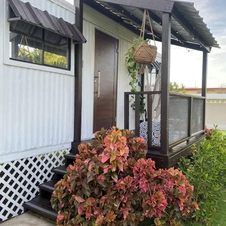 Cozy 2-bedroom apartment in charming Arecibo with WiFi, AC