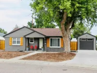 NEW!! Modern 2 Bed/2BA House - walkable to Olde Town!