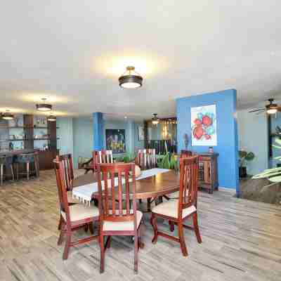 Casa Vista Azul- Perfect location! Stunning ocean views, near Olas Altas/ Centro Dining/Meeting Rooms