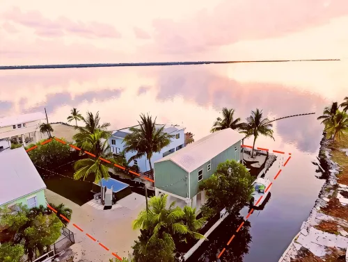 Upscale ocean front home & easy canal boat access to Gulf or Atlantic - Wifi