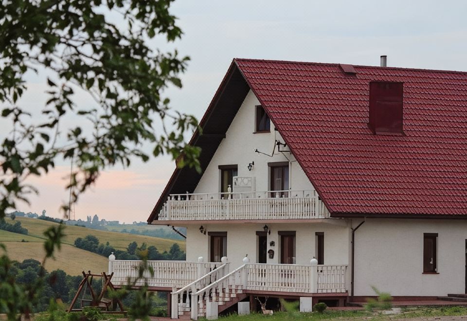 RABA RESORT - Domki i Apartamenty pod Krakowem - Housity