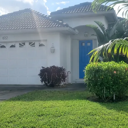 Flash Summer Special – 4Br Beach House with Large Heated Pool