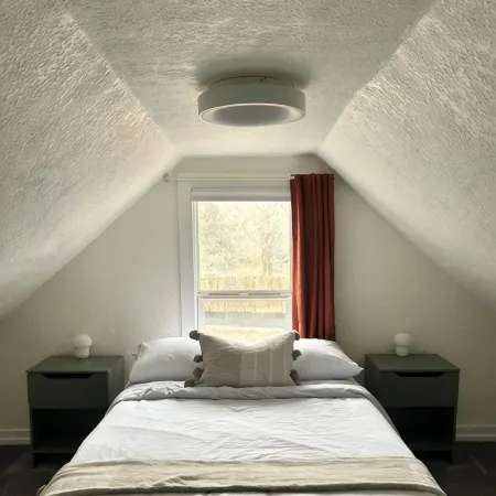 The Kode | 2 Bedroom Renovated Home Отели в г. Драмеллер