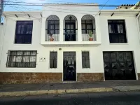 Santa Teresa Alley Hostel Hotéis em Sucre