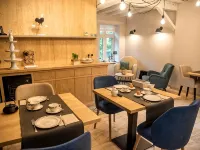 B&B Hof Ter Koningen Hotels in Aalst