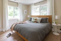 Luxury Healdsburg Retreat. Pool, Sauna, Hot Tub, Near Plaza, Tesla Charger - Private Pools