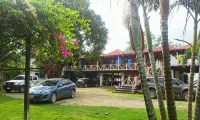 Chalet Castillo - parkir