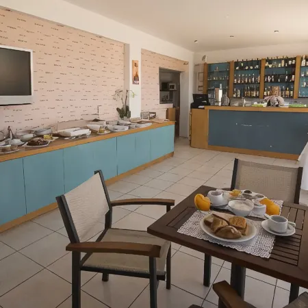Frida Apartments