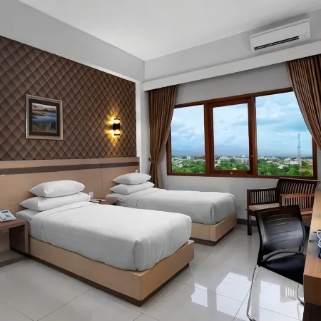 Lombok Raya Hotel