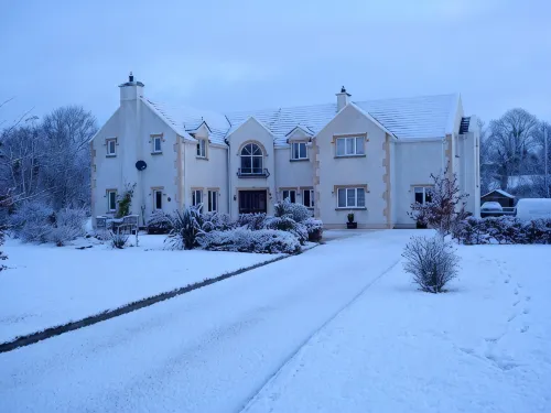 Dungimmon House - Homestays