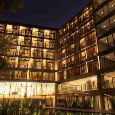 โรงแรมเดอะ ทีค Hotel Exterior
