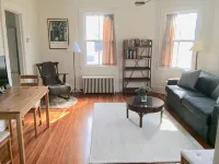 Comfortable Living in Casual 100 yr old Home, 10 min walk to Stonington Village - 2-Sterne