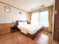 Jungmun Haesung Parktel - Pet friendly