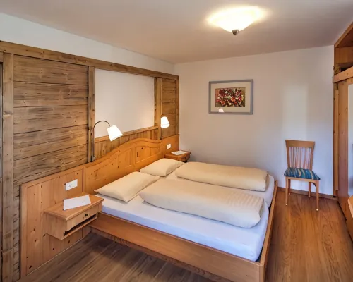 5 Minutes from the Alpe di Siusi Cable Car, Family Apartment and Terrace. Ξενοδοχεία στην πόλη Siusi