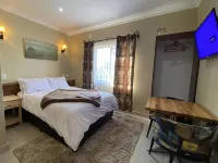 Victoria Guest Lodge - parking