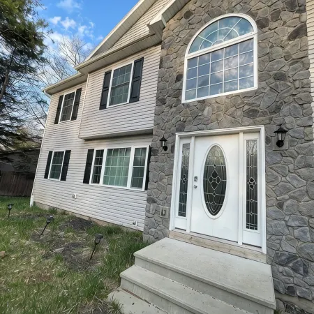 Cozy & Modern Pocono Escape – Near Lakes, Fireplace & Game Night Ready!