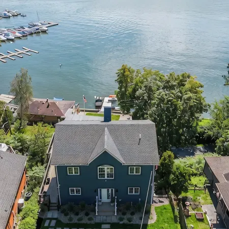 Entire Lakeview House ~ 1 Hour to MetLife ~ Hot Tub~Firepit~Stunning View~Decks