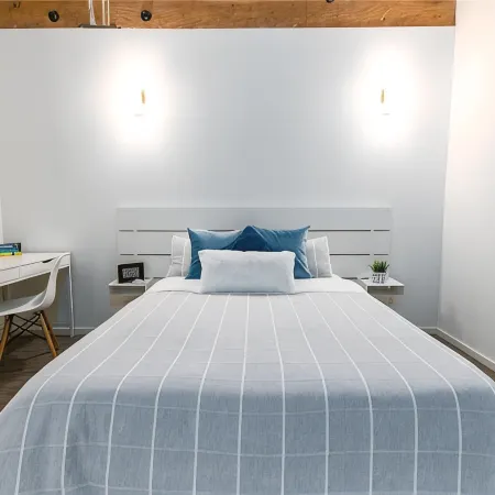 FREE PARKING NY Style Condo in Exchange District