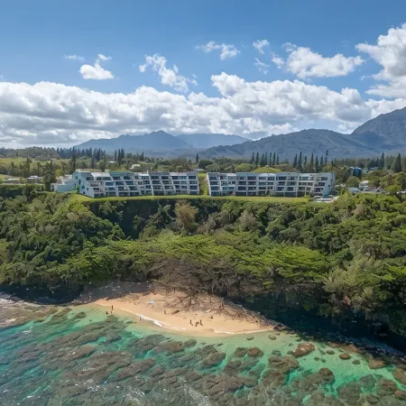 Oceanfront  Princeville Penthouse w/ A/C + 2 Memberships at 1 Hotel Hanalei Bay