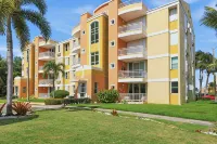 Lovely Garden Beachfront Villa near of San Juan - Apartments