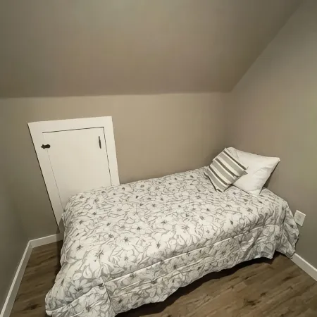 *Newly renovated* guesthouse with beautiful views
