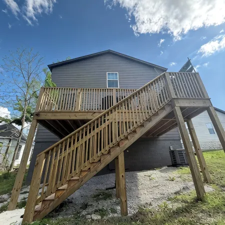 Spacious, Private, Cozy and Close to Downtown Rogers, AR  & Trails