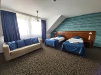 Hotel Azyl