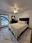 Modern & Spacious 3-Bedroom 2-bathroom Home - 홈스테이