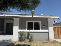 紅杉逸居三臥室民宿，配有特大床 & 室內洗衣設施