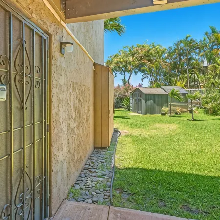 Tropical 2-Br Condo + Pool + Hot Tub! Check Out Our Spring 2026 Specials