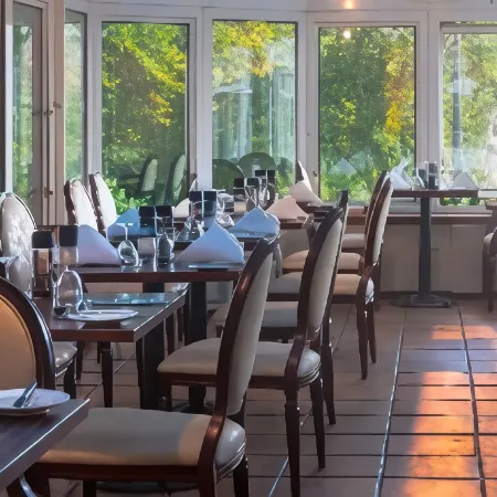 The Riverside, WorldHotels Distinctive