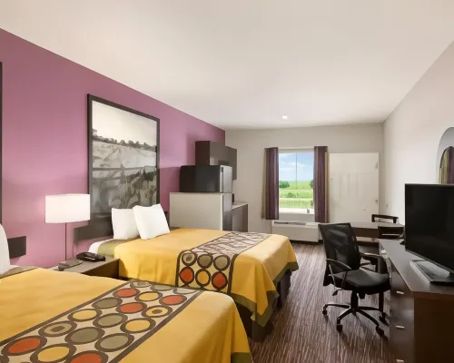 Super 8 by Wyndham Carrizo Springs Hotels in Dimmit County