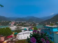Yog Anna Hostel - Hostels