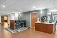 Comfort Suites Bethlehem Near Lehigh University and LVI Airport - petit déjeuner