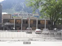 Flora Inn Hotel Naran فنادق في ناران