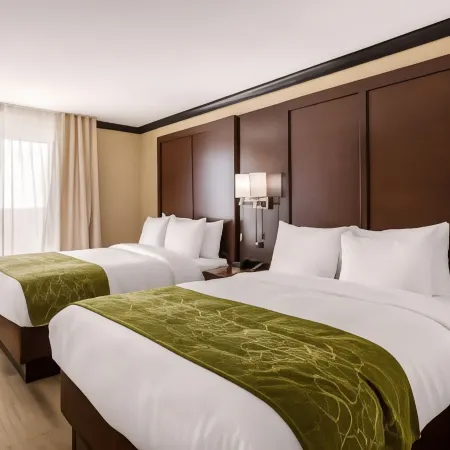 Comfort Suites